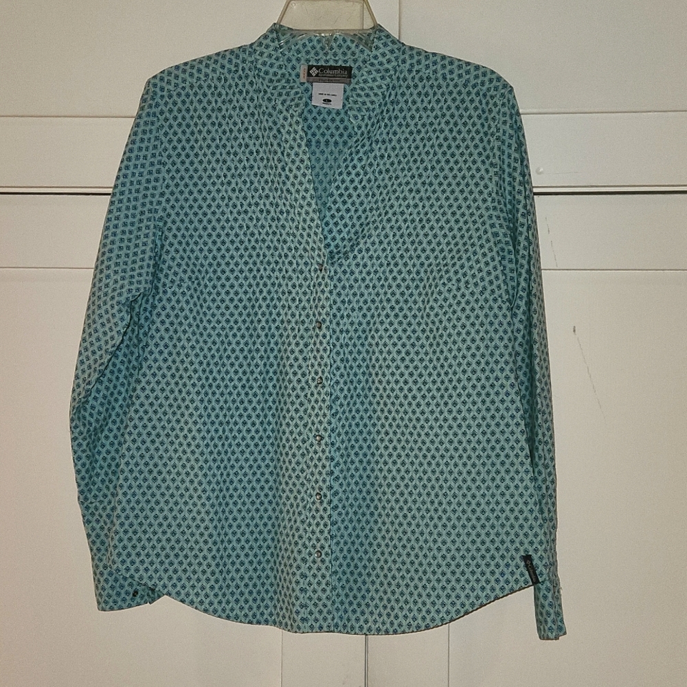 Columbia shirt